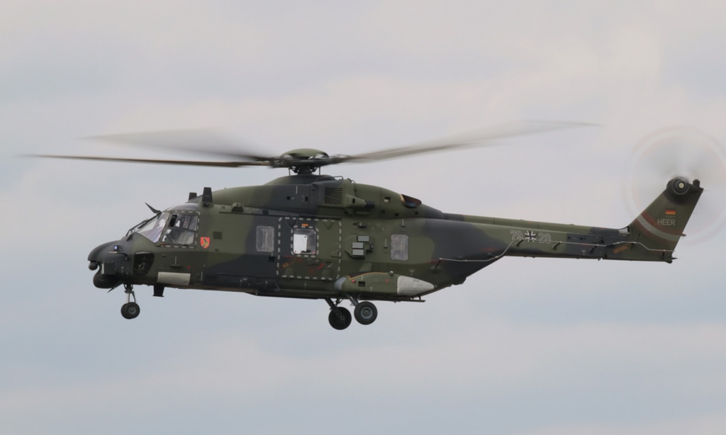 Hubschrauber Militär